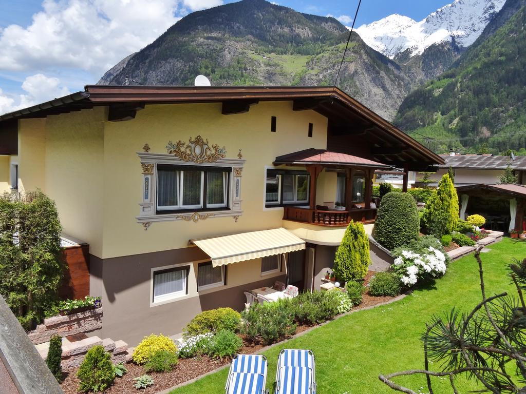 Haus Romantik Umhausen Buitenkant foto
